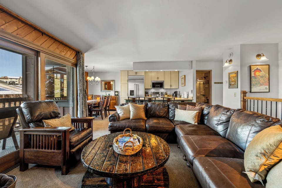 Living Area & Kitchen