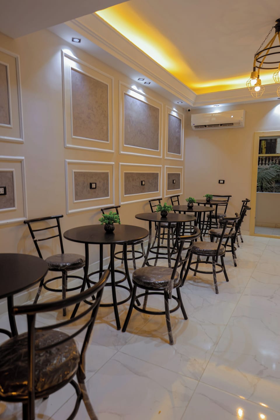 Cafe