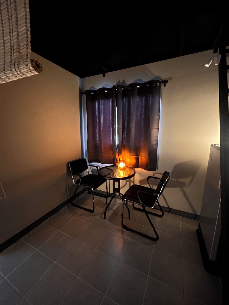 Deluxe Studio, Canal View | In-room dining