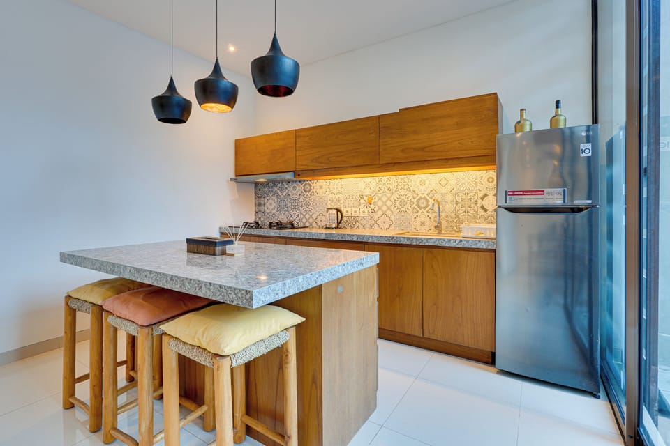 Villa, Pool View | Private kitchen | Electric kettle, toaster