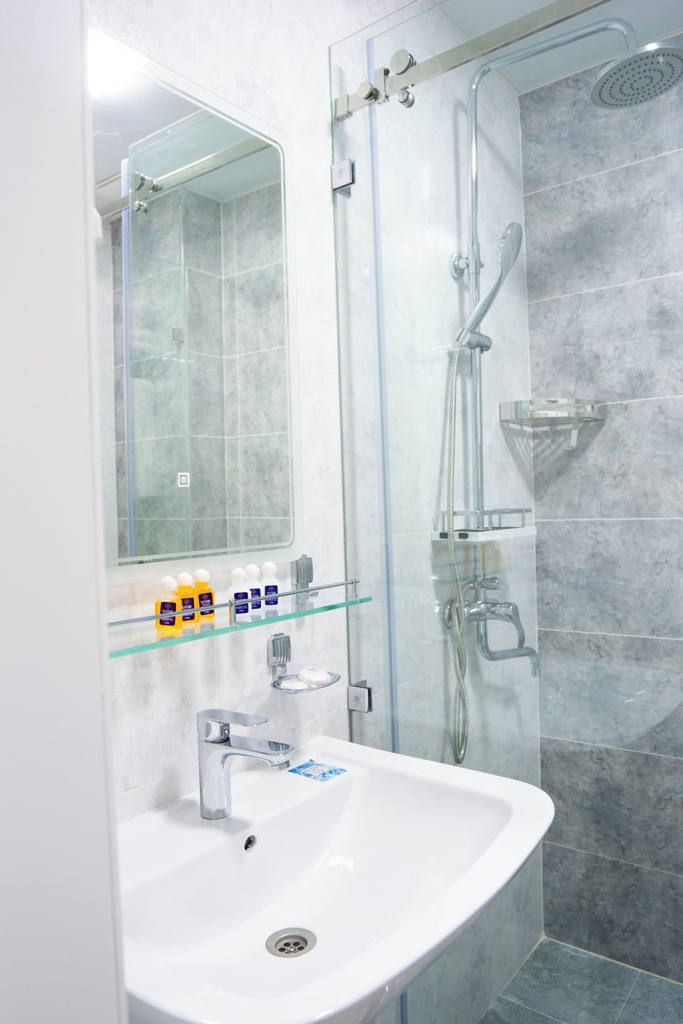 Double or Twin Room, Balcony, Courtyard View | In-room safe, desk, laptop workspace, soundproofing