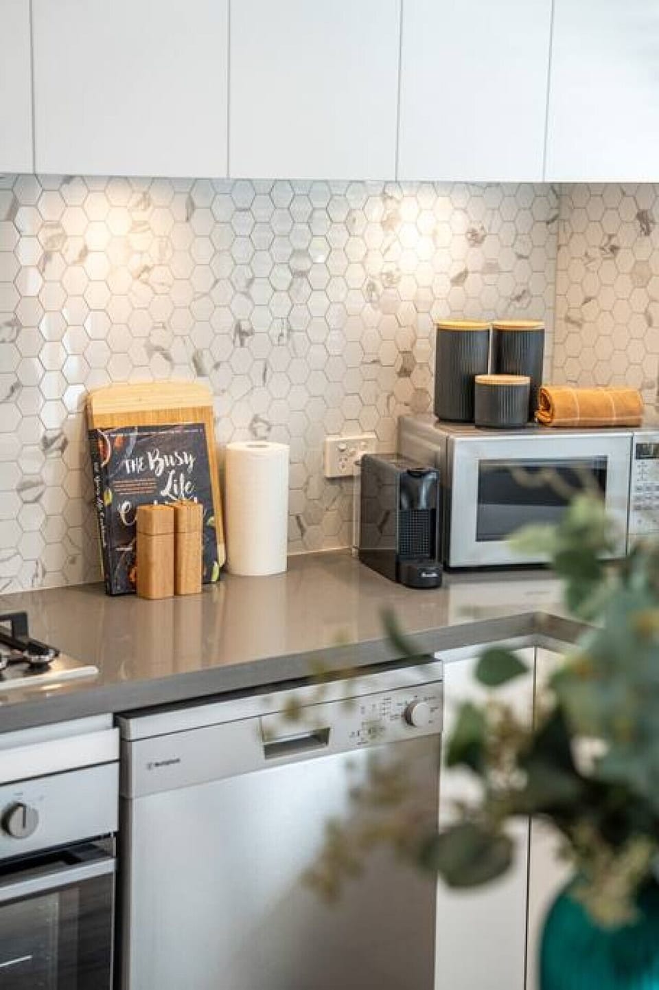 Brew morning coffee or create a simple dinner before heading out to explore the cafés along Henley Beach Road.