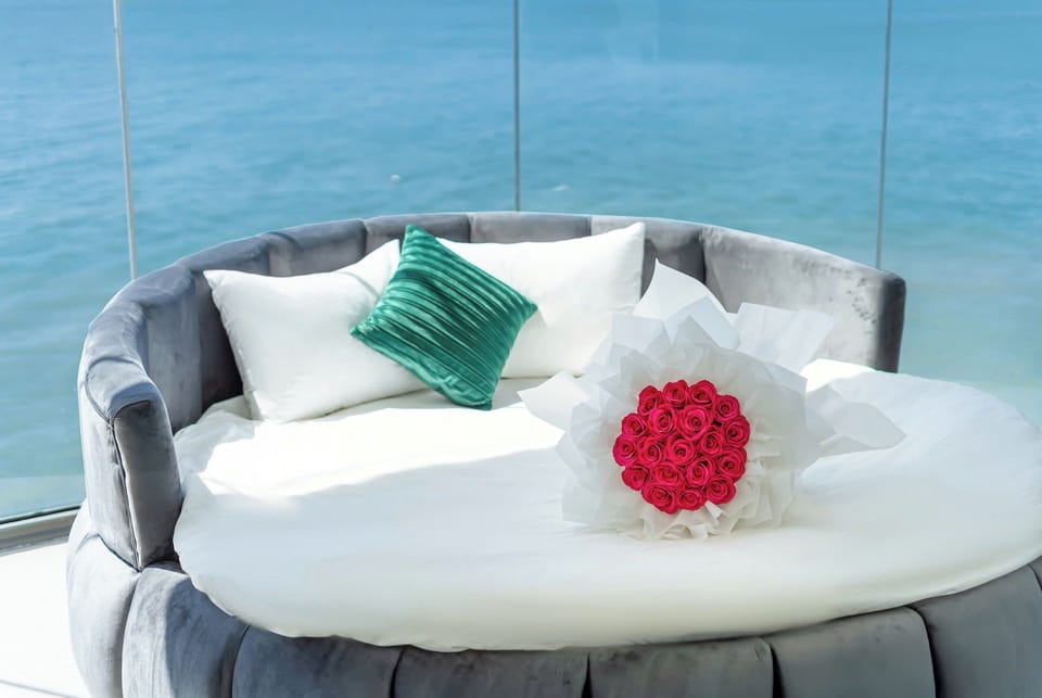 Luxury Villa, 4 Bedrooms, Ocean View, Beachfront | Egyptian cotton sheets, premium bedding, down comforters
