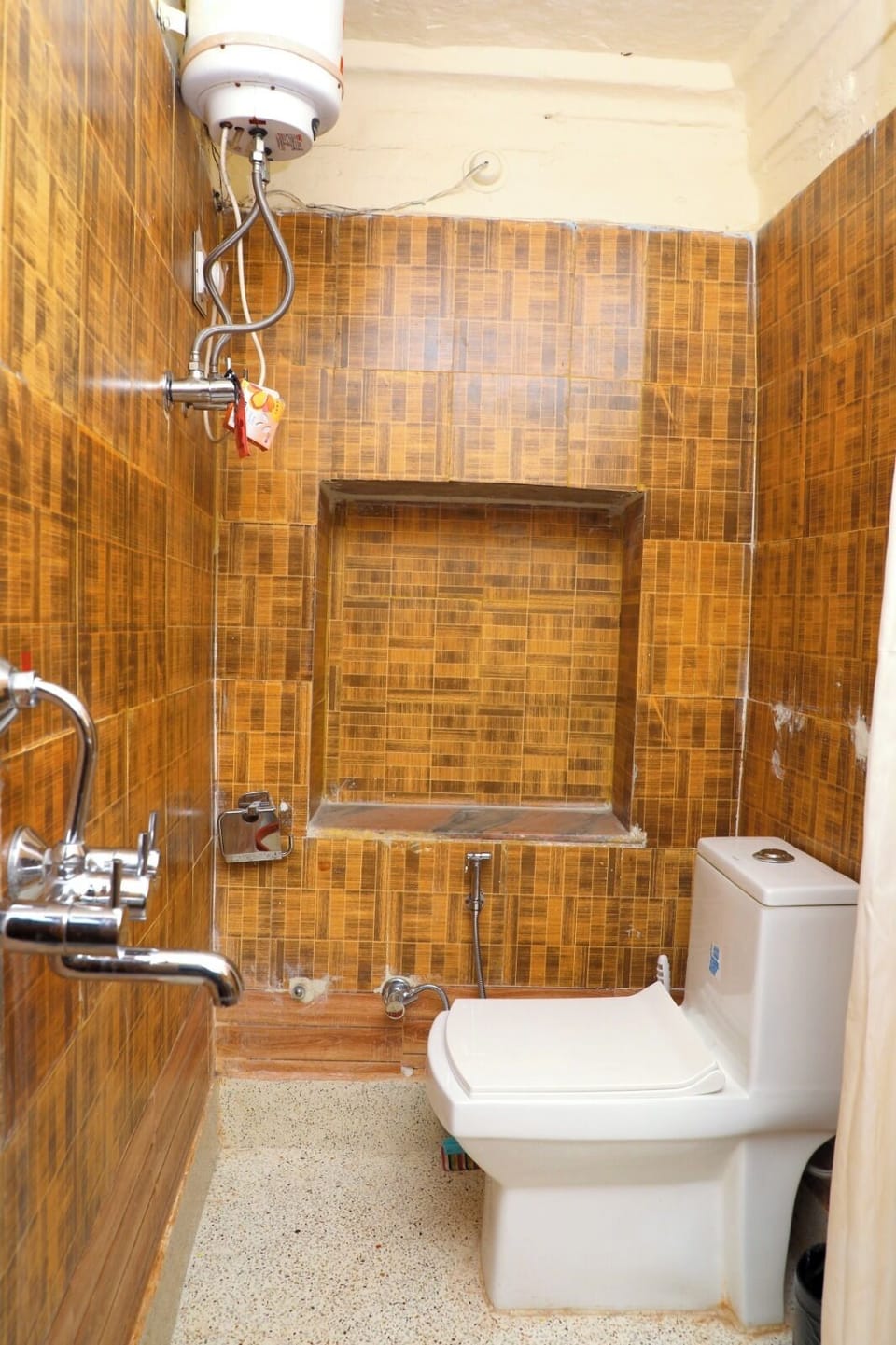 Family Room | Bathroom | Slippers