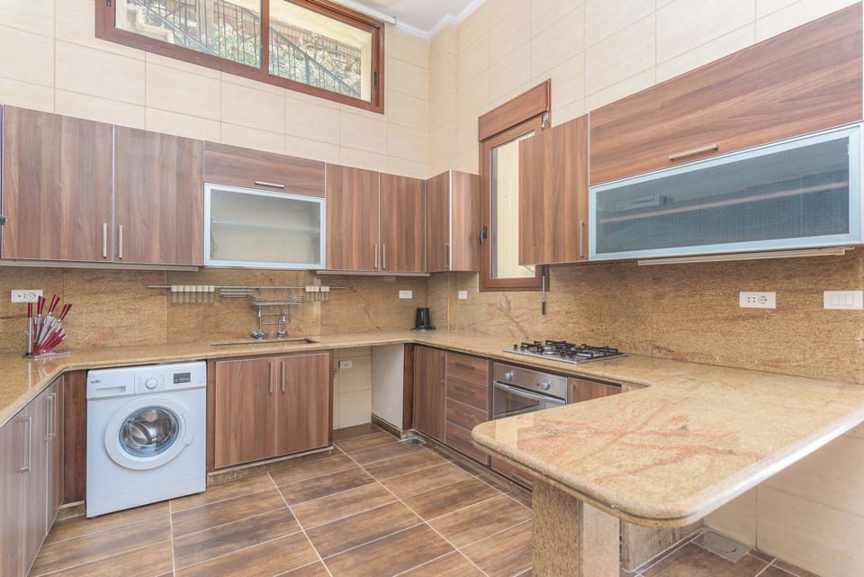 House, 3 Bedrooms, Private Pool, Mountain View | Private kitchen | Espresso maker, coffee/tea maker, full-size fridge, microwave
