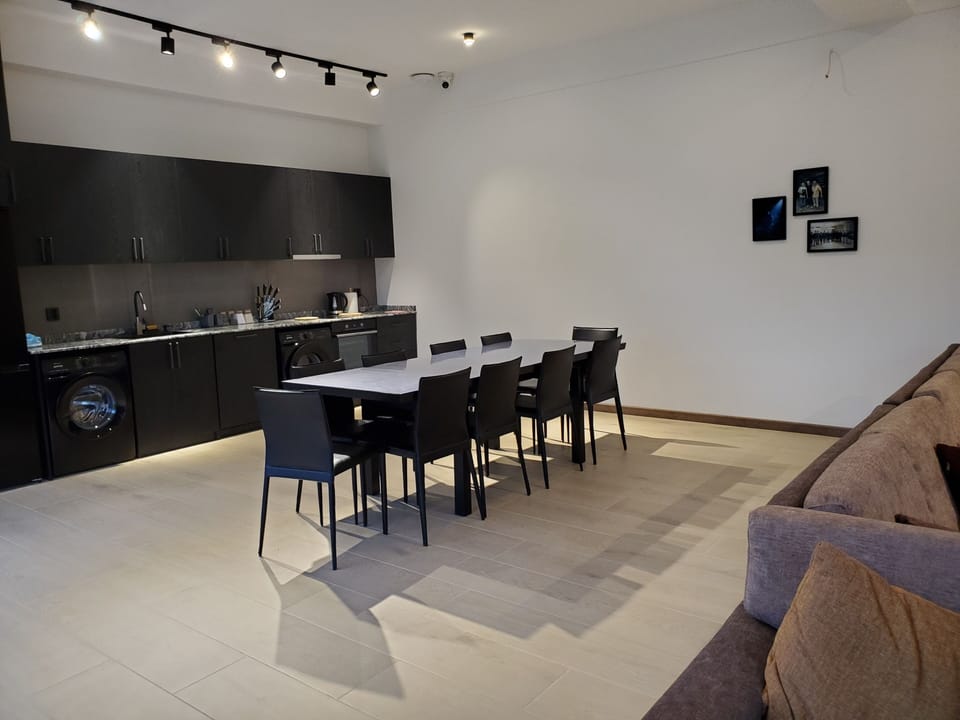 Family Double Room, Balcony, Mountain View | Shared kitchen | Full-size fridge, oven, stovetop, dishwasher