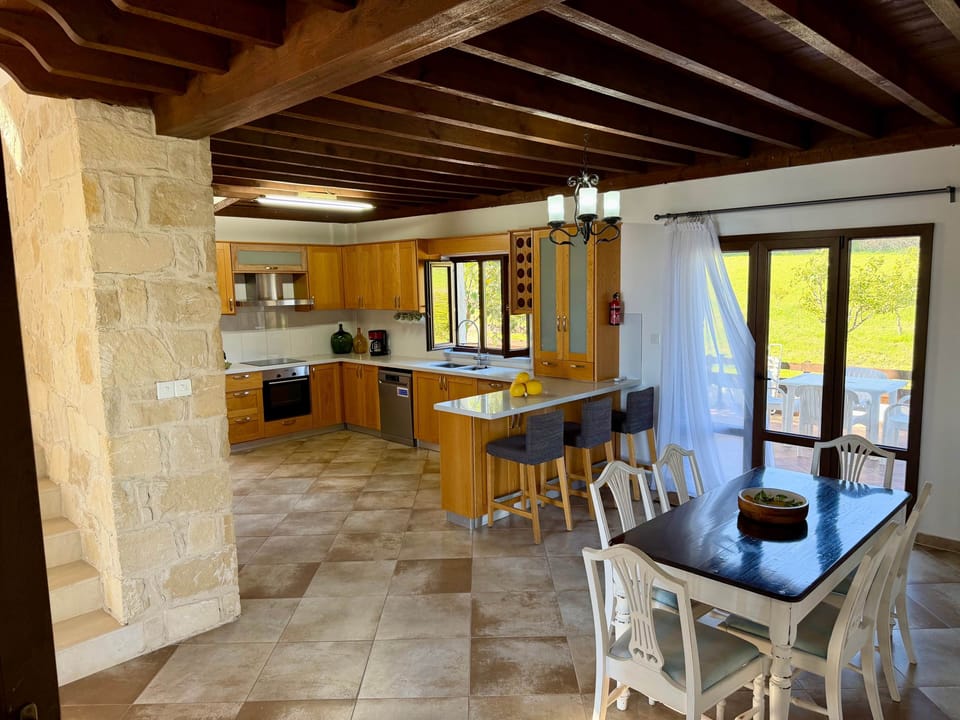 Main Kitchen