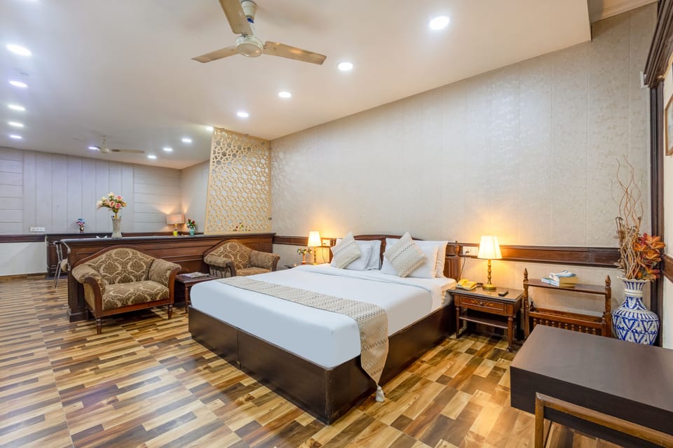 Luxury Room | Free WiFi