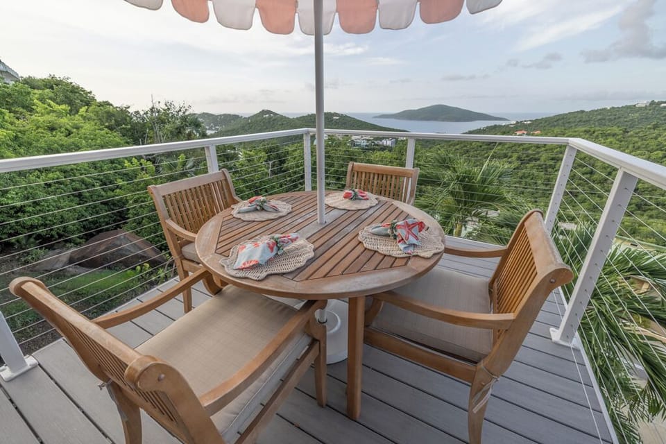 Deck off kitchen for dining