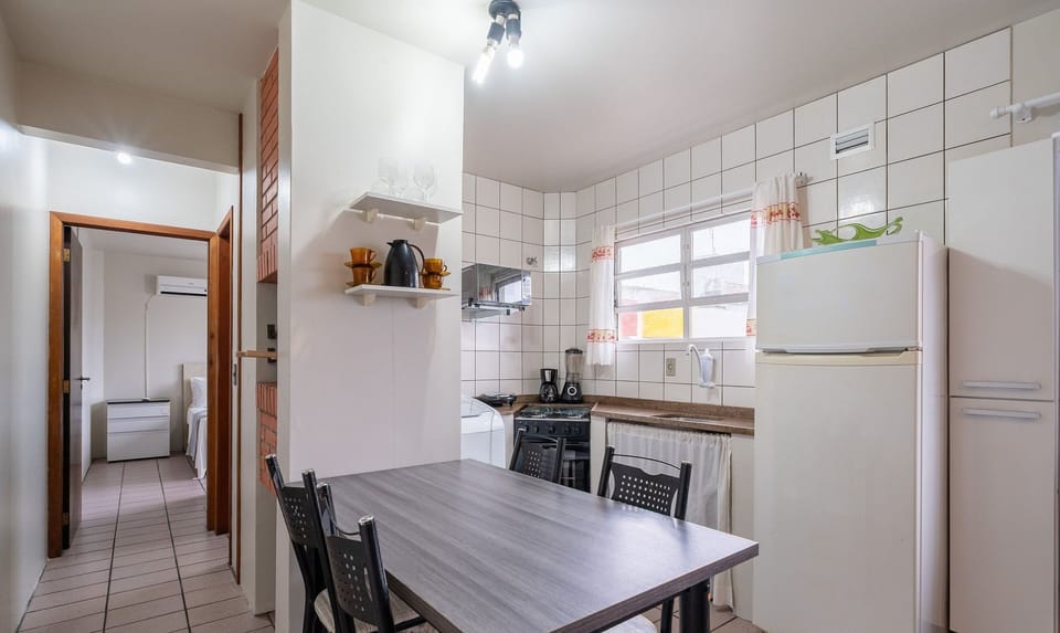 Basic Apartment | Private kitchen | Cookware/dishes/utensils