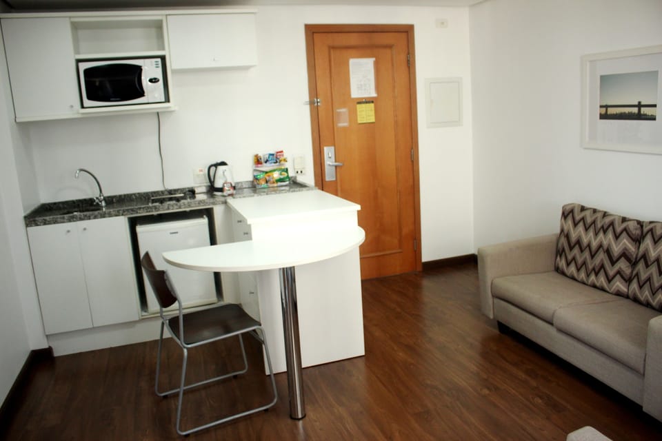 Private kitchenette