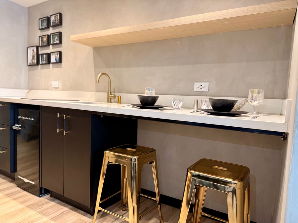 kitchenette