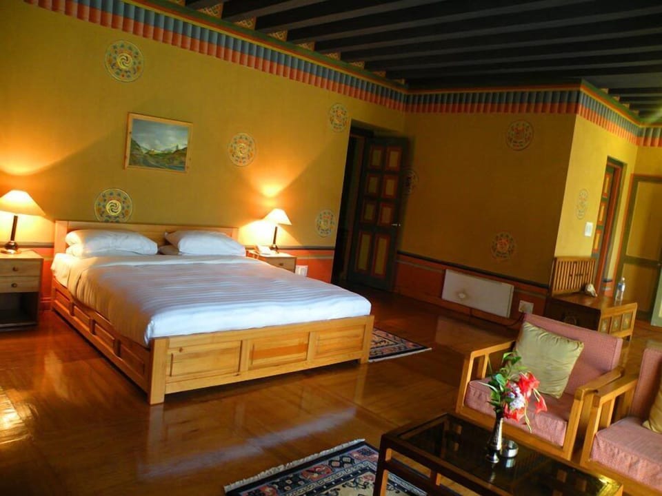 1 bedroom, in-room safe, desk, iron/ironing board (on request)