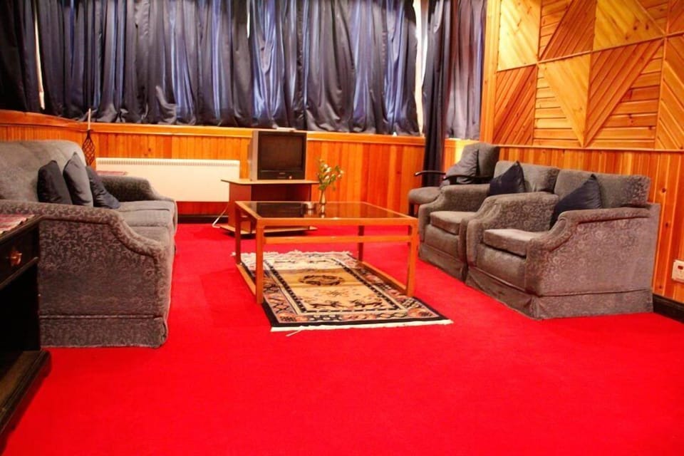 Standard Cottage | 1 bedroom, in-room safe, desk, iron/ironing board (on request)
