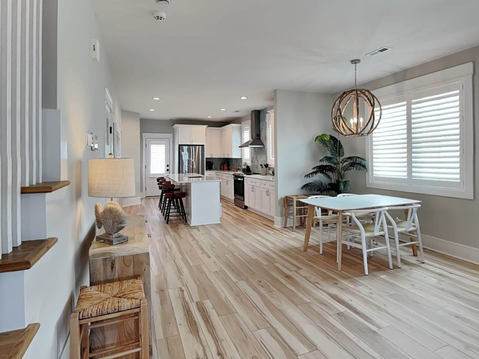 Studio (3 Bedrooms) | Property amenity