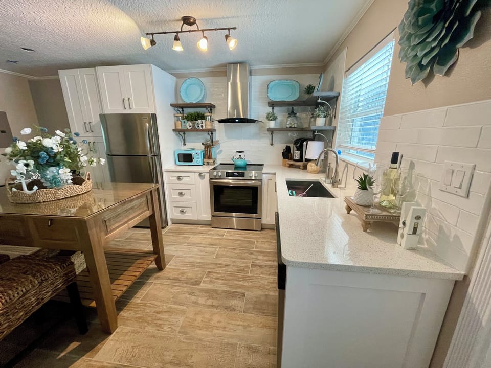 Fully equipped custom kitchen