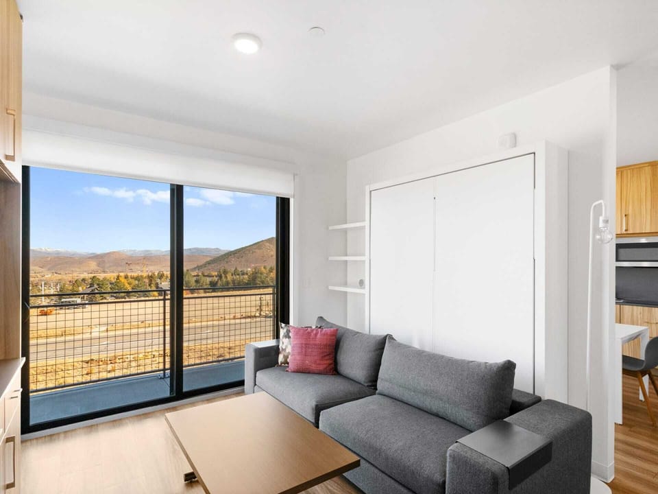 Premium Family 1-Bedroom living room