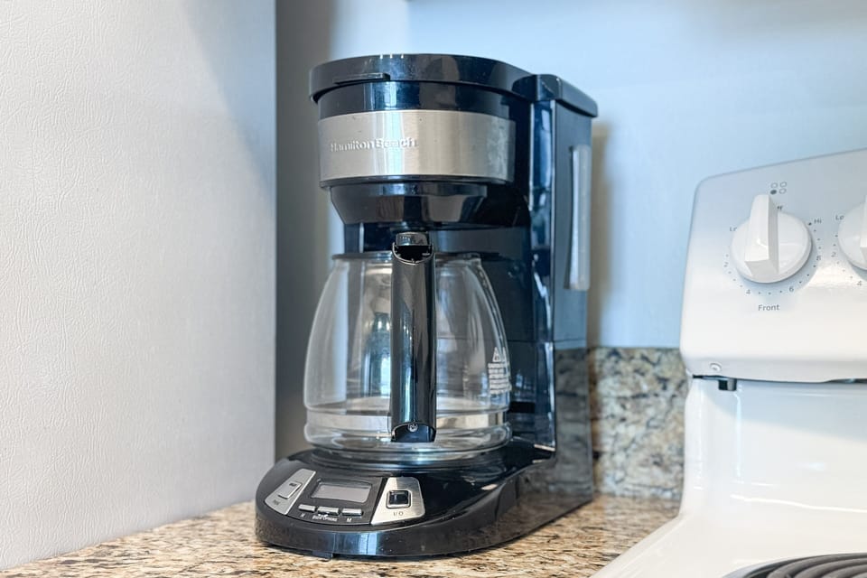 Regular drip coffee maker
