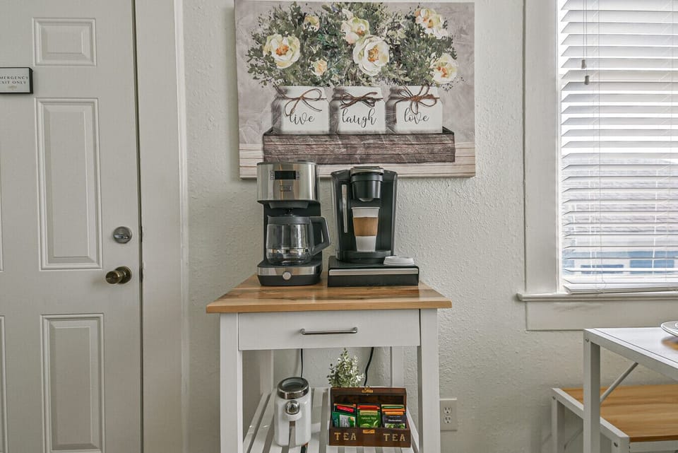 Pearl Suite - Fuel your day`s adventures with delicious meals