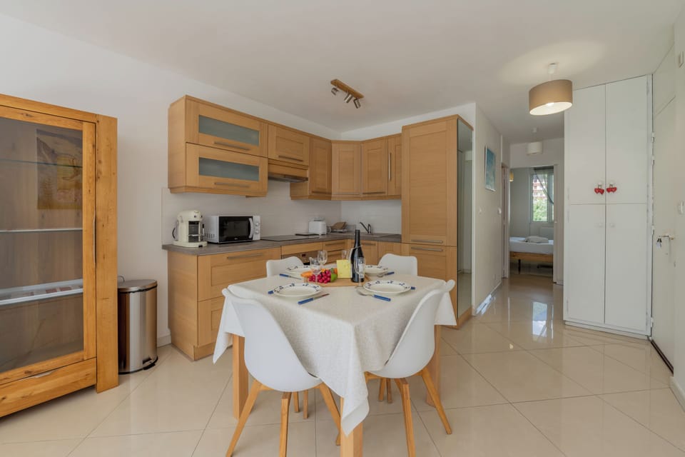 Living and dining room