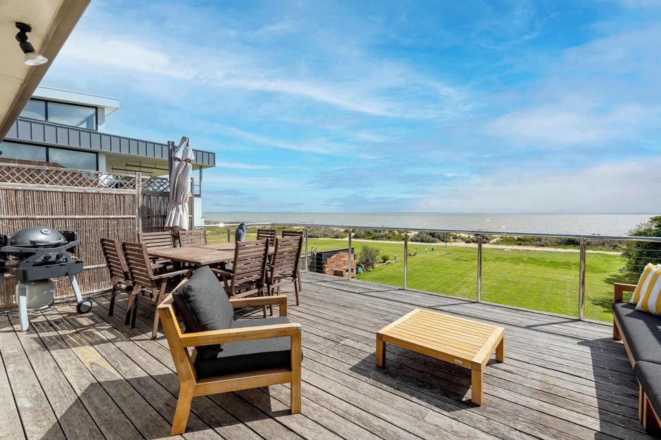 Spend your days relaxing on the deck with sunrise coffees and sunset drinks