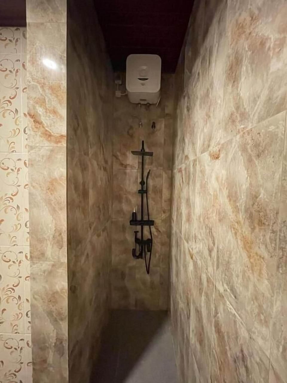 Free toiletries, bidet, towels, soap