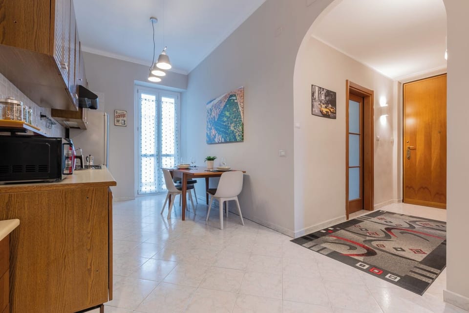 Basic Apartment, Balcony | Private kitchen