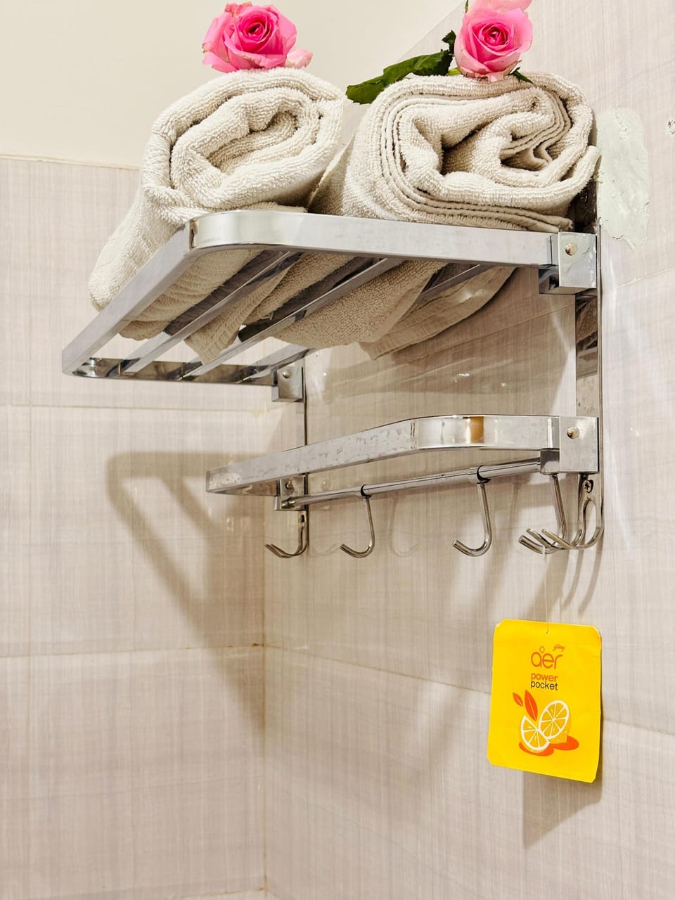 Standard Double Room, Garden View | Bathroom | Free toiletries, towels, soap, shampoo