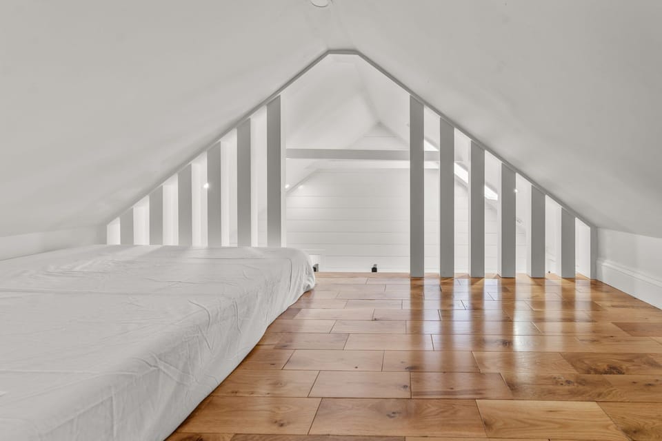 Extra sleep guests area