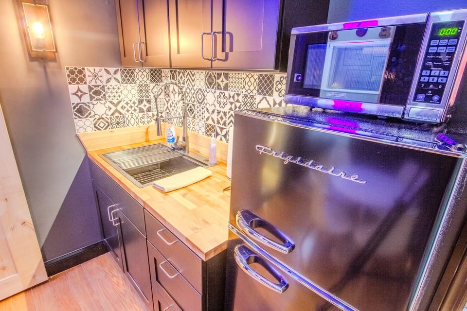 Kitchenette