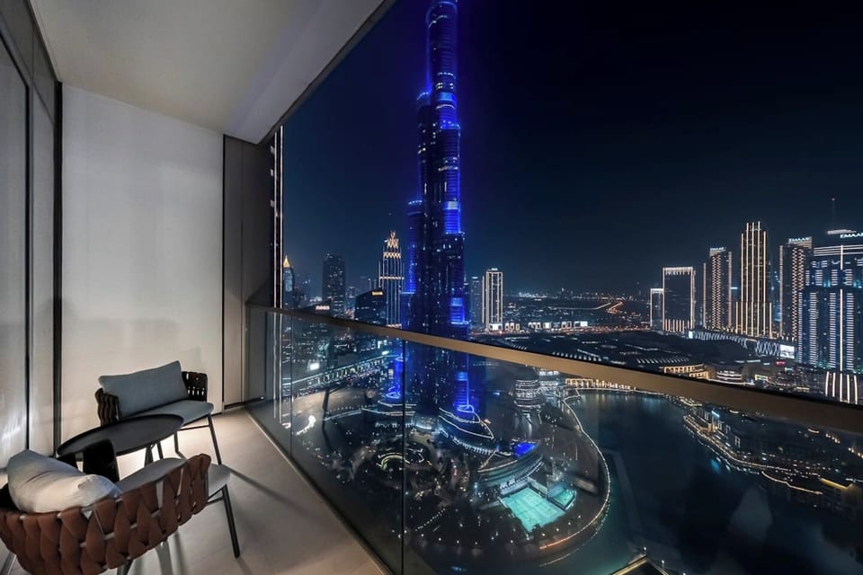 Experience the true magic of Dubai on your private balcony under the stars.
