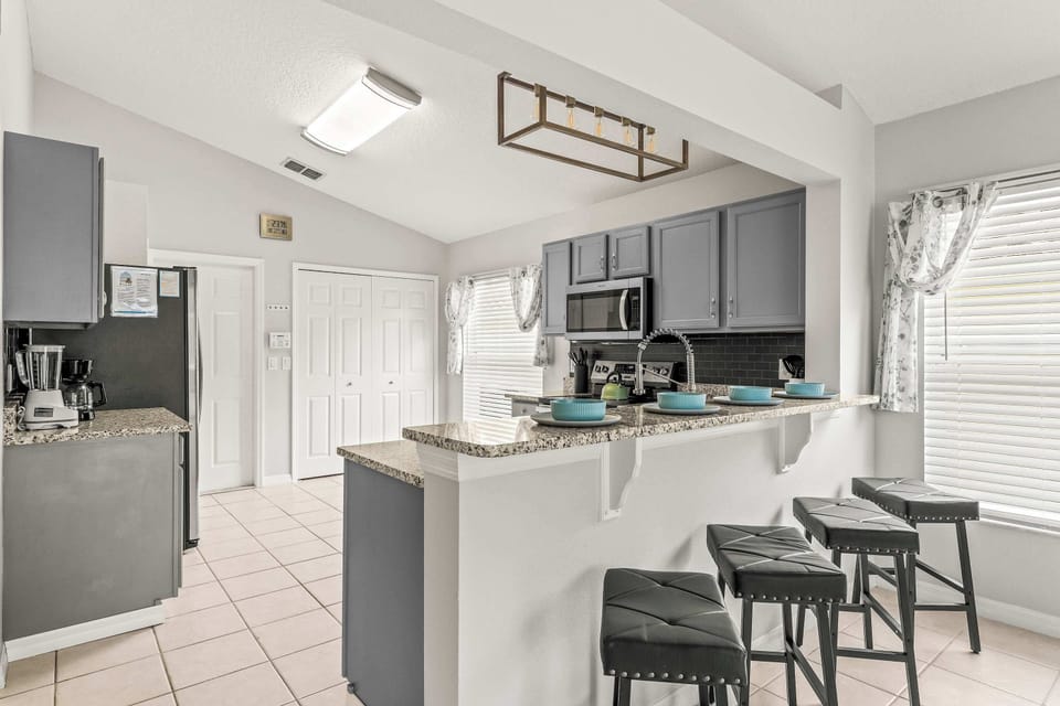Additional counter seating