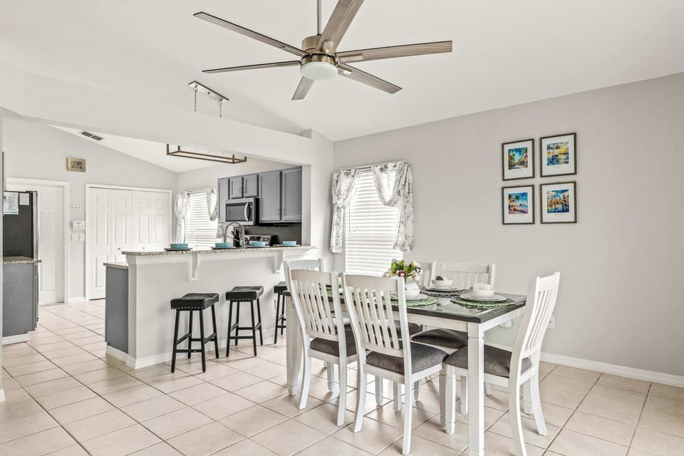 Dining table with seating for 6
