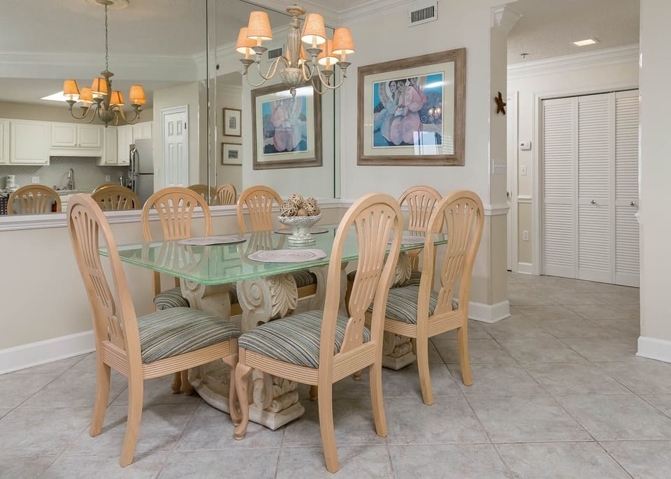 Condo, 3 Bedrooms | Dining