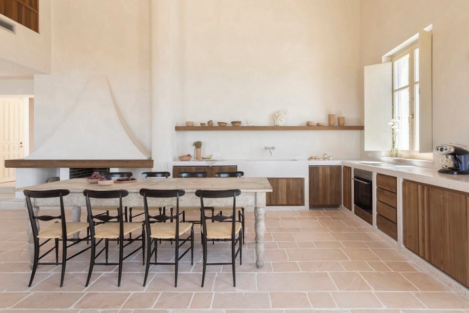 The well-equipped kitchen and dining area.