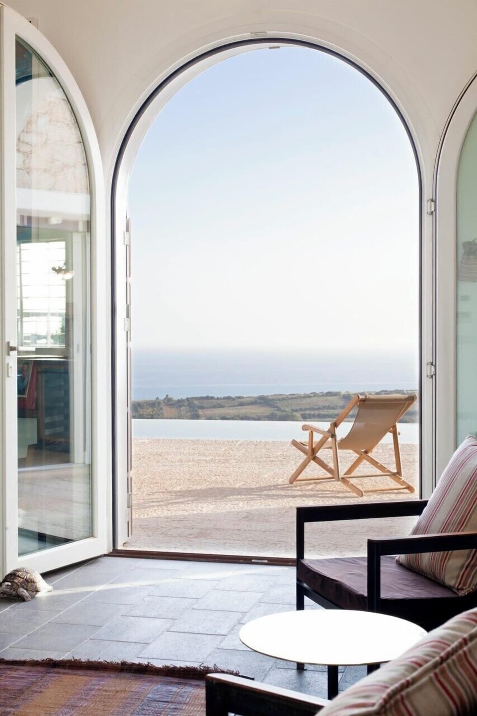 Spectacular sea views from the spacious living room.