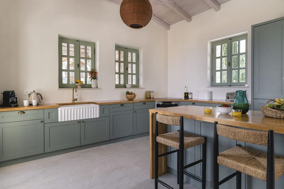 The spacious, well-equipped kitchen.