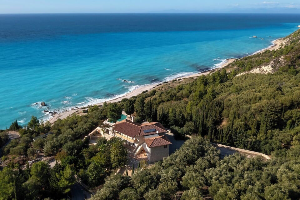 Madreterra, sitting in its commanding position above the sea.