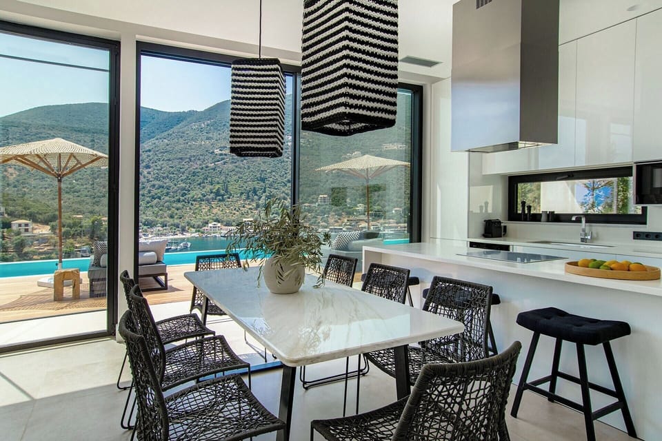 The convivial kitchen and dining area.