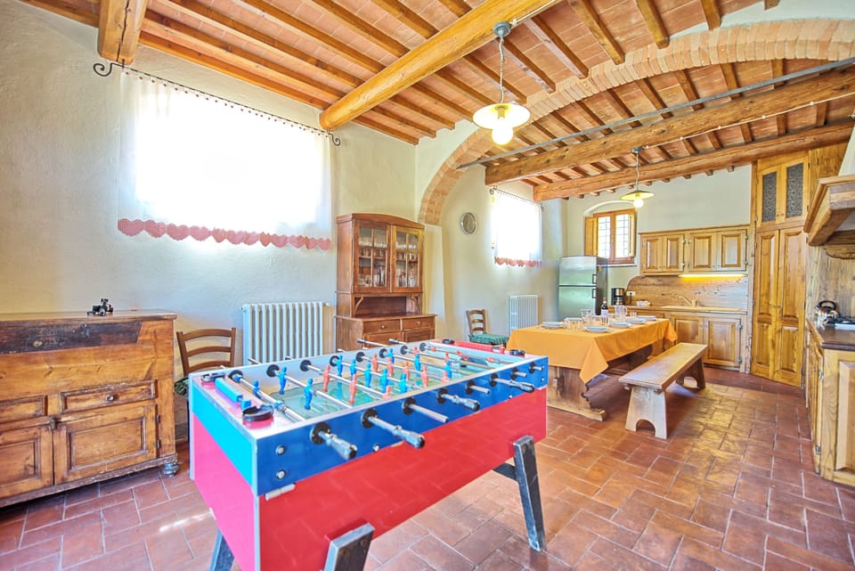 Villa, 4 Bedrooms (Casa Scopeti) | Room amenity