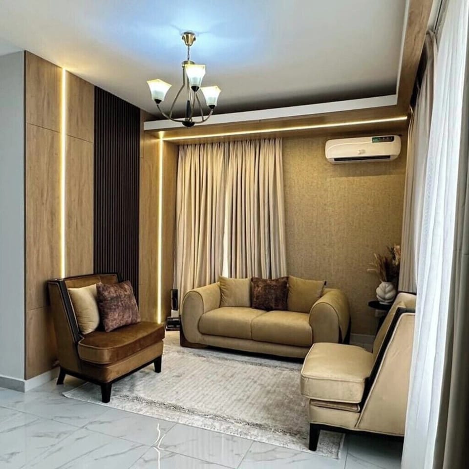 Economy Apartment, Balcony, City View | Living area