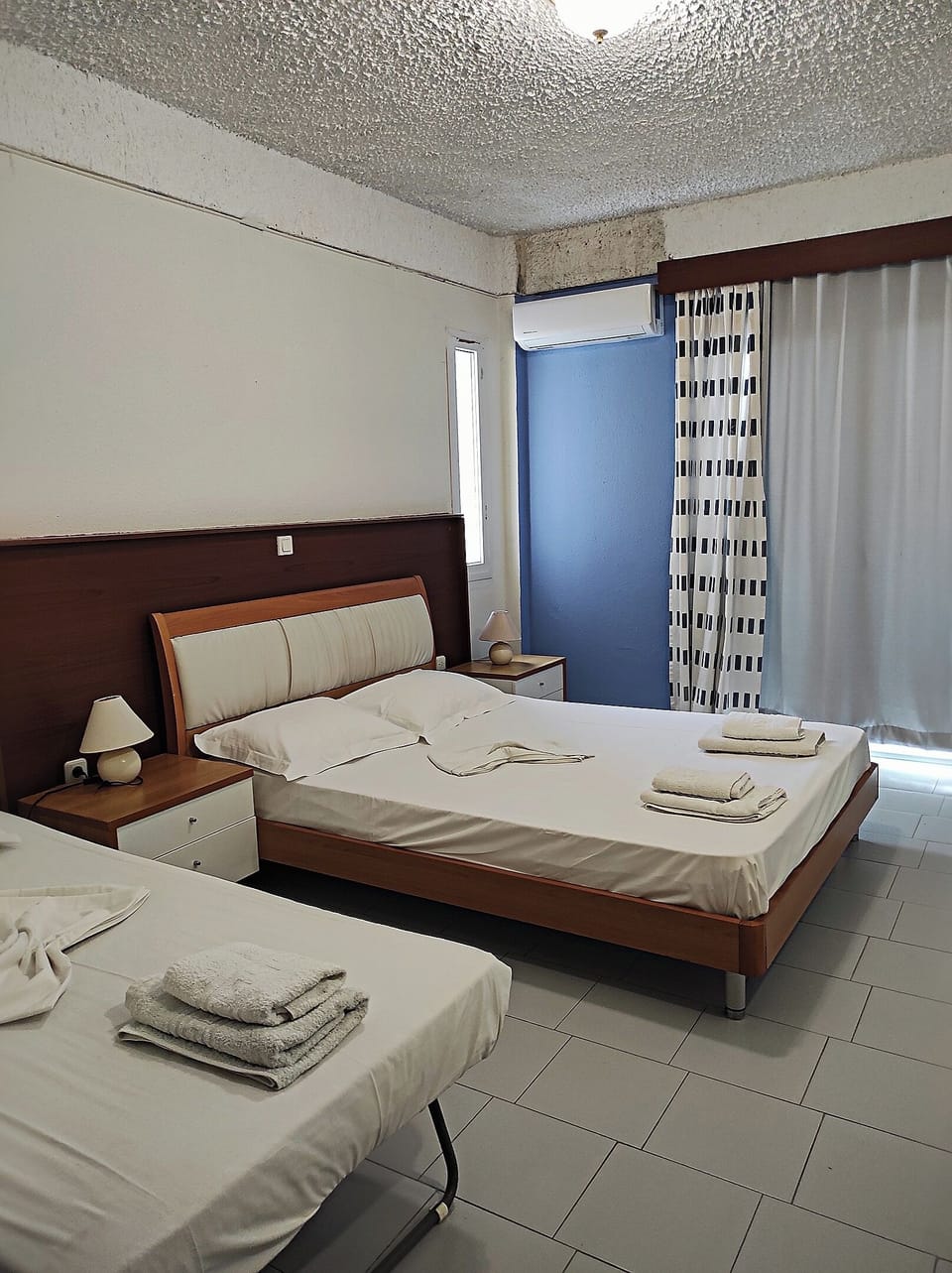 Double Room, Sea View | In-room safe, soundproofing, free WiFi, bed sheets