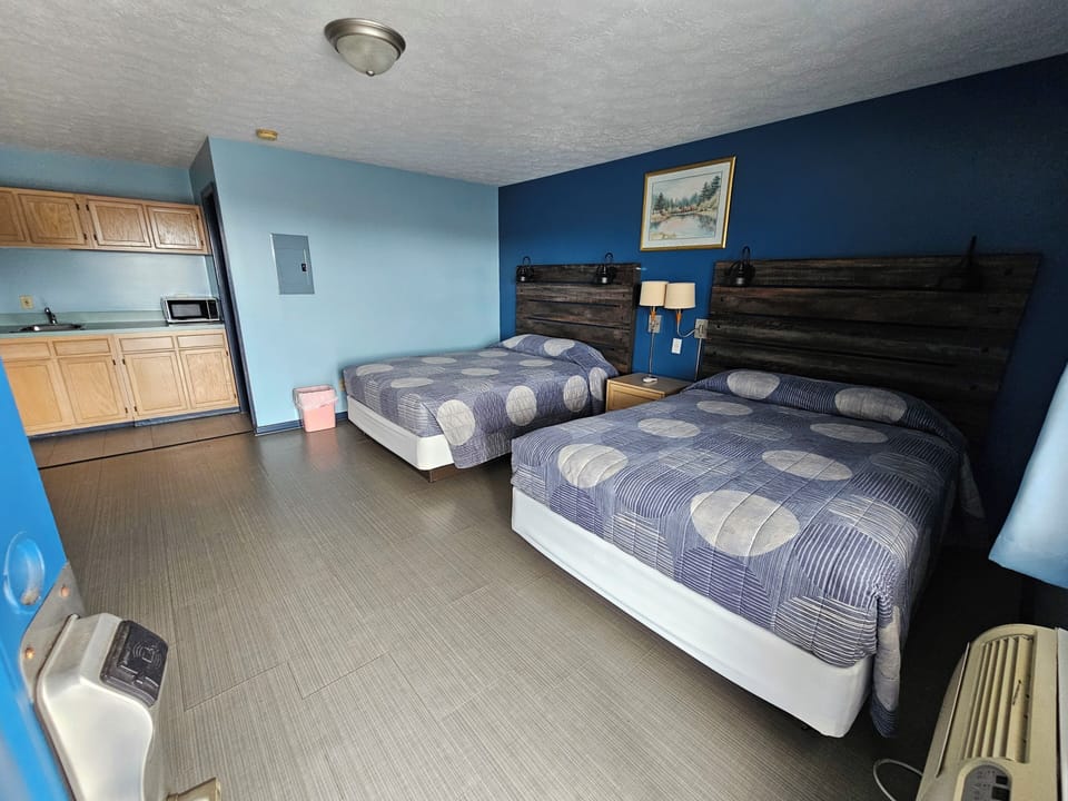 Double Room, Non Smoking, Pets Allowed | Free WiFi