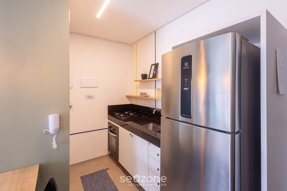 Basic Apartment | Private kitchen | Cookware/dishes/utensils
