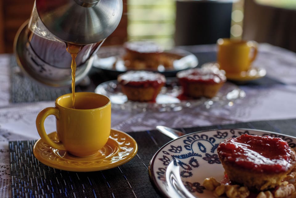 Free daily cooked-to-order breakfast