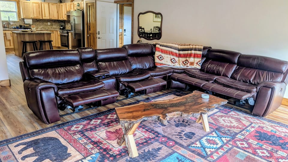 7 seat powered sofa