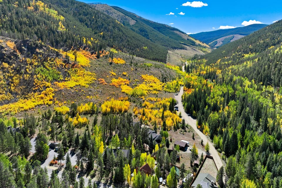 Keystone is Heaven on Earth! This is the rental for you to make memories for a lifetime.