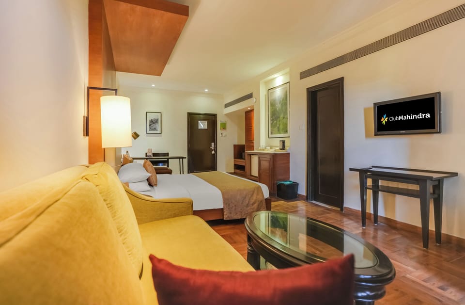 Superior Room | Iron/ironing board, free WiFi, bed sheets