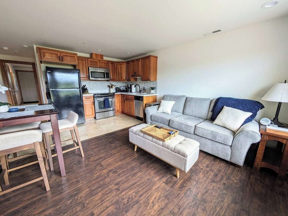 Open concept living area to soak up the views!