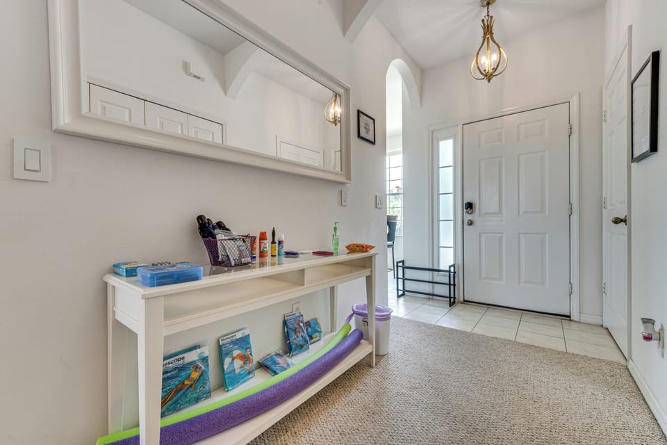 Front Entryway | 1st Floor
